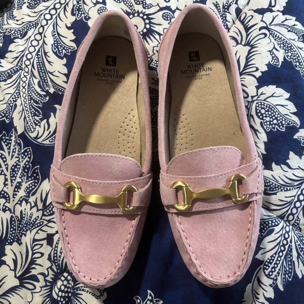 White Mountain Pink Suede Loafers with Gold Horsebit